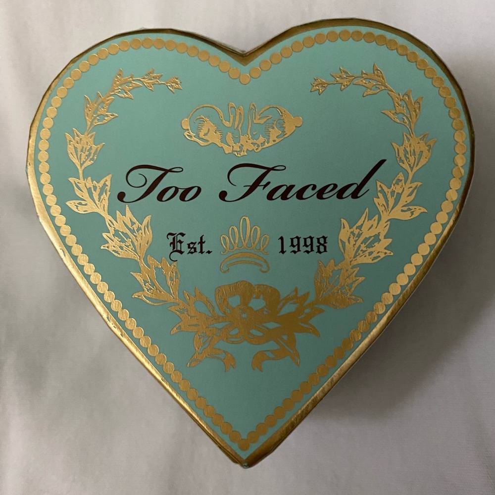 Too Faced Sweethearts Bronzer, in Sweet Tea
